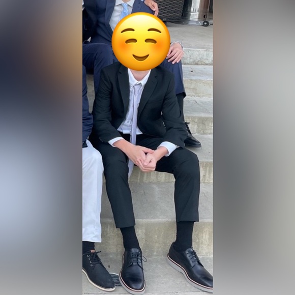 Boys’ Joseph Abboud Black Suit (Jacket/Pants) - Picture 8 of 8